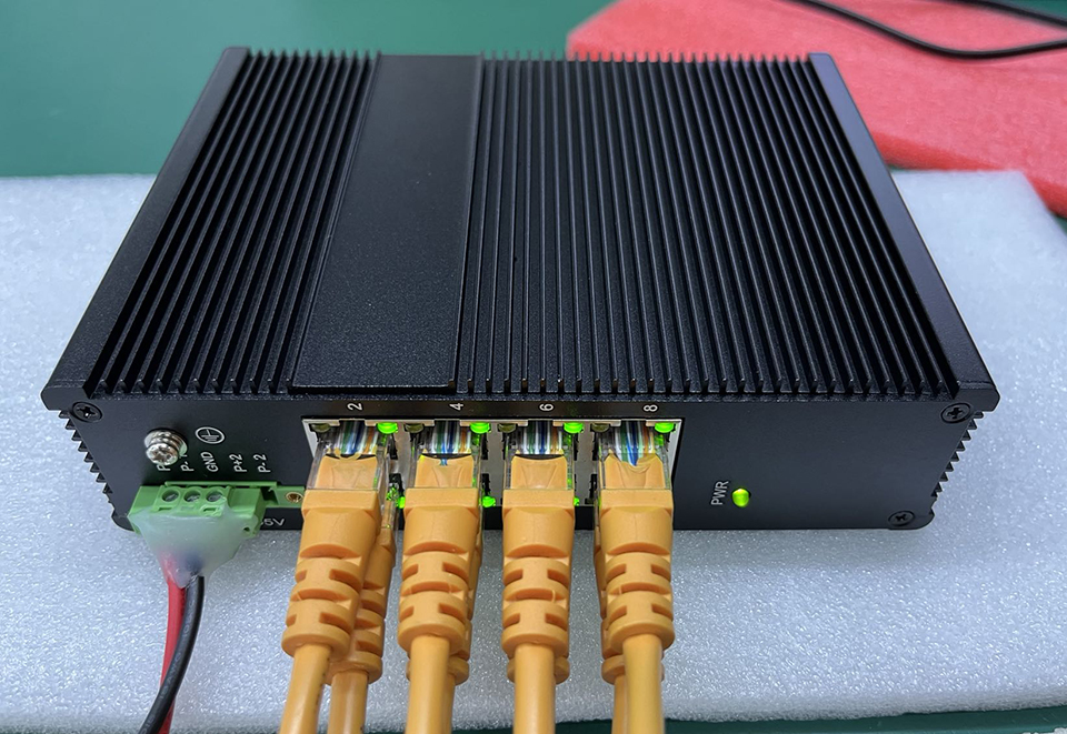 https://www.jha-tech.com/8-101001000tx-poepoe-and-4-1000x-sfp-slot-managed-industrial-poe-switch-jha-migs48p-products/